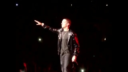 Eminem & Rihanna - Love The Way You Lie 