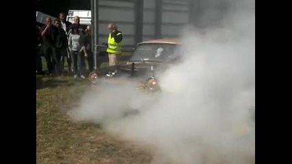 Burnout Trabant 