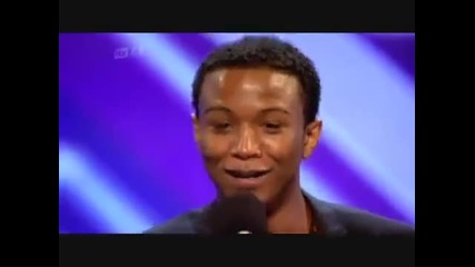 X factor - Америка Луигиано Палс изпя невероятно парче ! ( 2011 )