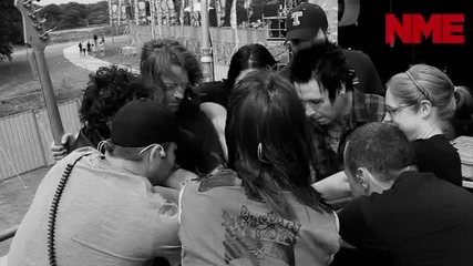 Papa Roach Walk On Stage At Sonisphere 2010