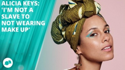 Did makeup-free Queen Alicia Keys change her mind?