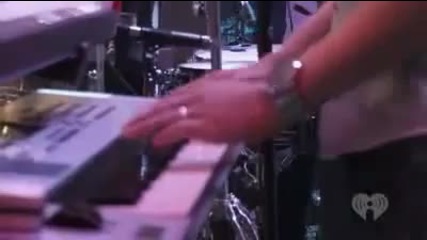 Jonas Brothers Stripped - World War Iii 
