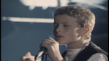 New Kids On The Block - Please Dont Go Girl
