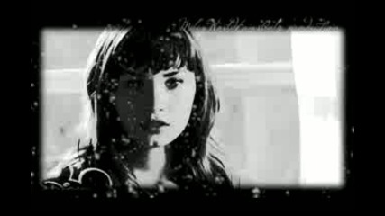 Demi & Selena ; Hearthless` 