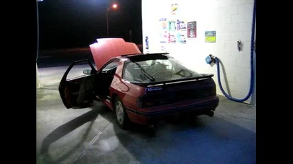 Гърмяща Mazda Rx - 7 `88
