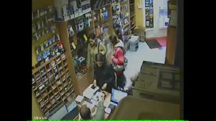 Жена краде много подло лаптоп 