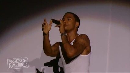 Trey Songz - Neighbors Know My Name / I Invented Sex ( Essence Music Festival 2010 Live ) 