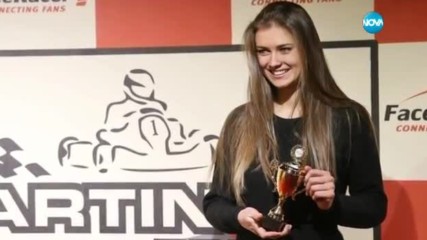 Кристиана Петличка: От волейболната мрежа до модния подиум