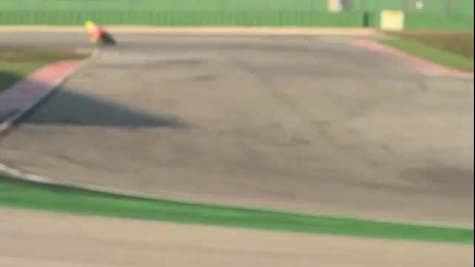 Валентино Роси тества Ducati 1198 