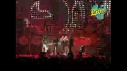 Black Eyed Peas - My Humps ( Live)