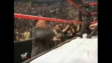 Дебюта на Брок Леснар - Wwf Raw Is War - 2002