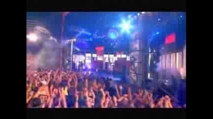 Simple Plan - Perfect World - Live
