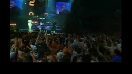 Dr. Dre ft. Snoop Dogg - Still D R E [live]