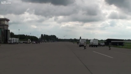 Mig -29- бръснещ полет