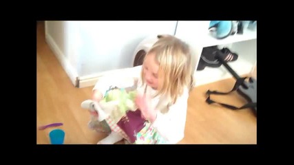 Funny Little Girls Gross Cinnamon Challenge