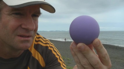 Easy Ball Trick . 