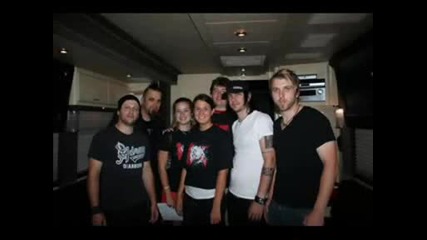 Running Away - Three Days Grace