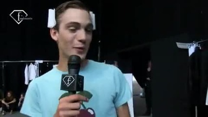 fashiontv Ftv.com - Paris Men Fw S S 2010 - Hugo Boss Backstage 