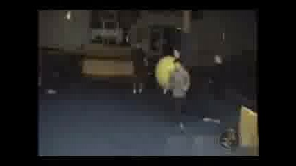 Смешни пребивания. Get Ready to Die!