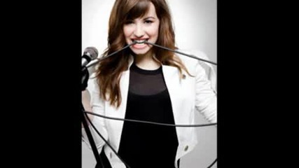 Demi Lovato :]