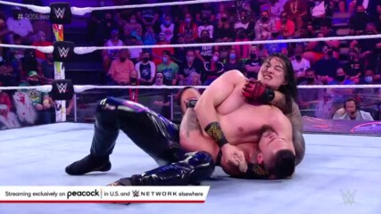 Xyon Quinn vs. Ru Feng: WWE 205 Live, Oct. 29, 2021