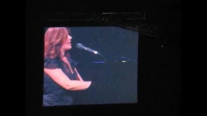 Avril Ft. Sarah Mclachlan - Adia Live Unite Against Aids Concert [november 28, 2007]