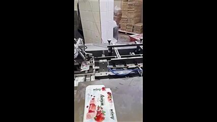 Монтаж и пуск на машината за пакетиране на продукта в картонени кутии.