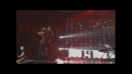 Linkin Park - Live Earth (bleed It Out)
