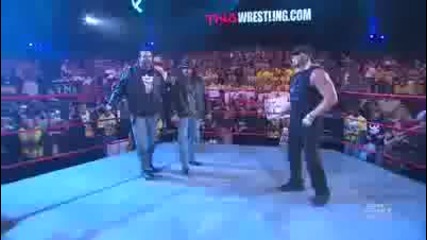 Hulk Hogan returns to Tna - part 1 