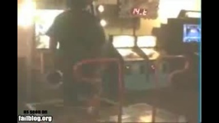 Е просто не става за танцьор...