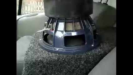 emphaser x4 2500 w rms in trafic