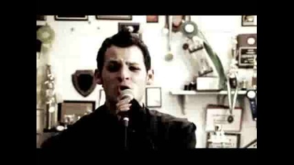 Good Charlotte - The Young And The Hopeless