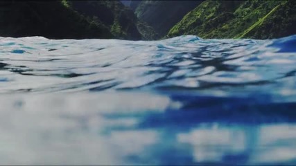 Красиви гледки под изумрудените вълни на Хавай и Таити