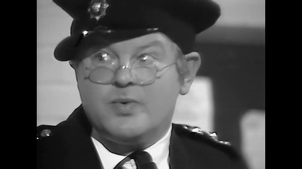 The Benny Hill Show - S02е03 - Top of the Tops (27.01.1971)