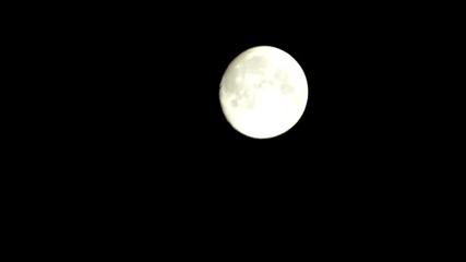 Луната през лятото 22. 06. 2013г.