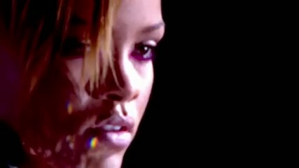 За първи път на сайта - Live - Rihanna - Russian Roulette - Hd 