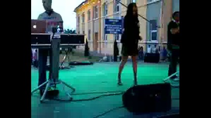 Dj Project - Esti tot ce am [live la Tg Jiu, 2008]