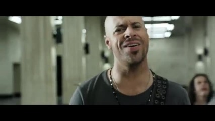 Daughtry - Crawling Back To You