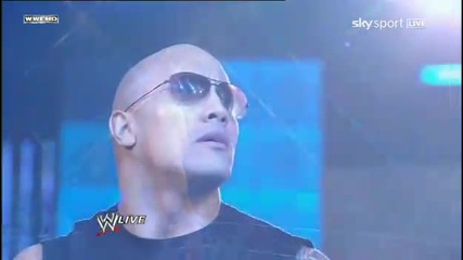 The Rock returns to Wwe Raw - 2-14-2011 (entrance)