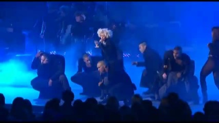 Christina Aguilera - Not Myself Tonight На живо!