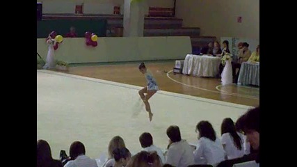 Катя Добрева - Обръч 2010г. 