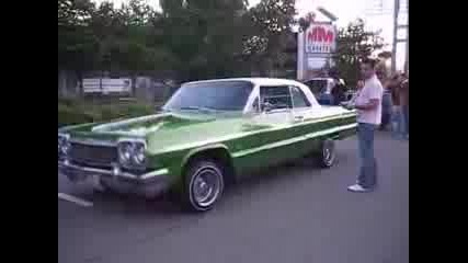 Impala 64 Lowrider Hopping