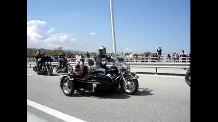 2500 Harley - Davidsons. 