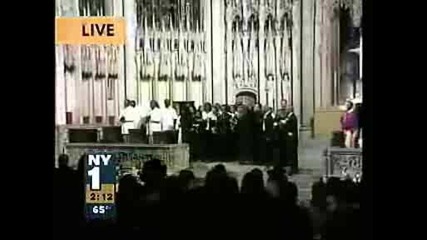 Luther Vandross Funeral - Patti labelle (live tribute july 2005)