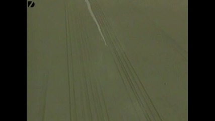 Кола достига невероятните 714mph (1200 кмч)
