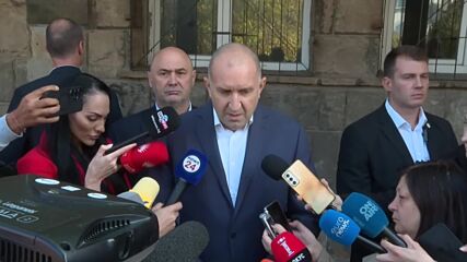 Румен Радев: Президентът трябва има знания, опит, ясни позиции и принципи и готовност да ги отстоява