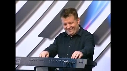Mile Kitic - Smejem se a place mi se - (live) - Sto da ne - (tvdmsat 2009)