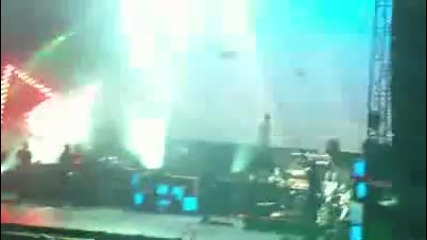 Rihanna Karaiskaki Stadium Kolasii 