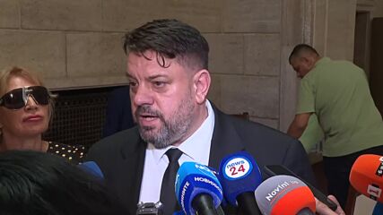 Зафиров оттегли регистрацията на БСП, направена от упълномощените от Нинова