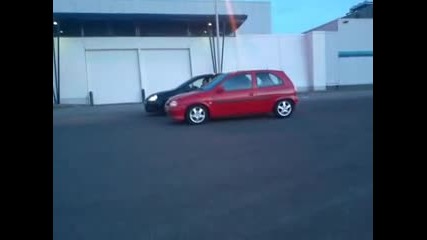 Opel Corsa B gsi vs Vw Golf 5 Gti Drag